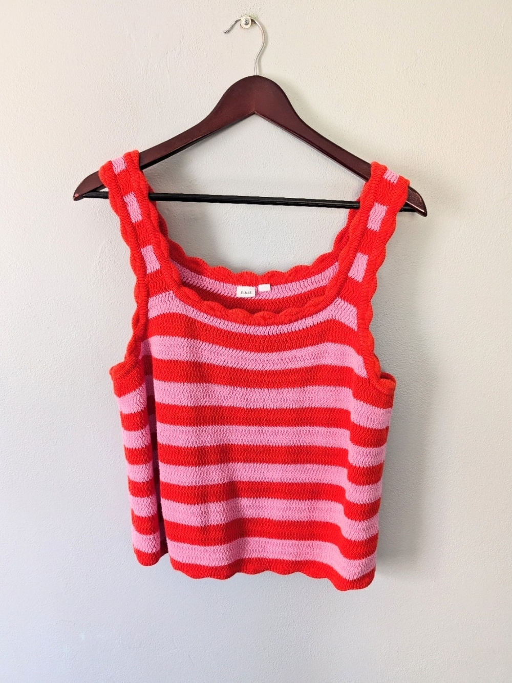 GAP 100% Cotton Red & Pink Striped Chunky Knit Scalloped Tank Top Size Large